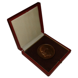 Медаль W.I.LENIN 1870-1970, в коробочке, произведено в СССР (только самовывоз)